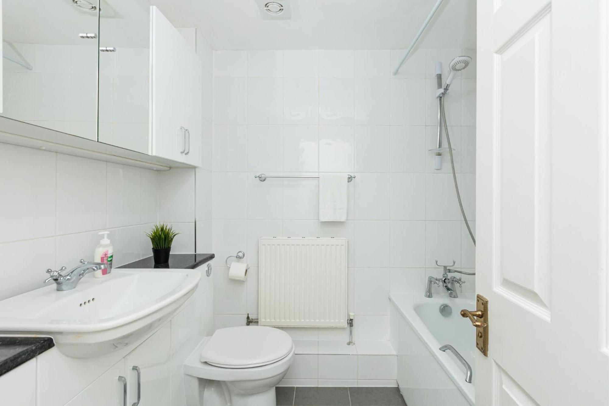 Charming 1Br Flat, Canning Town, Excel, City Hall Londres Exterior foto